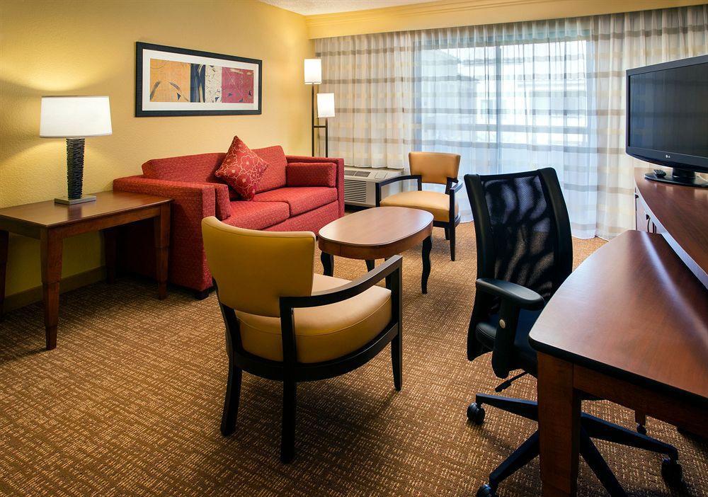 Courtyard Anaheim Buena Park Hotel Bagian luar foto