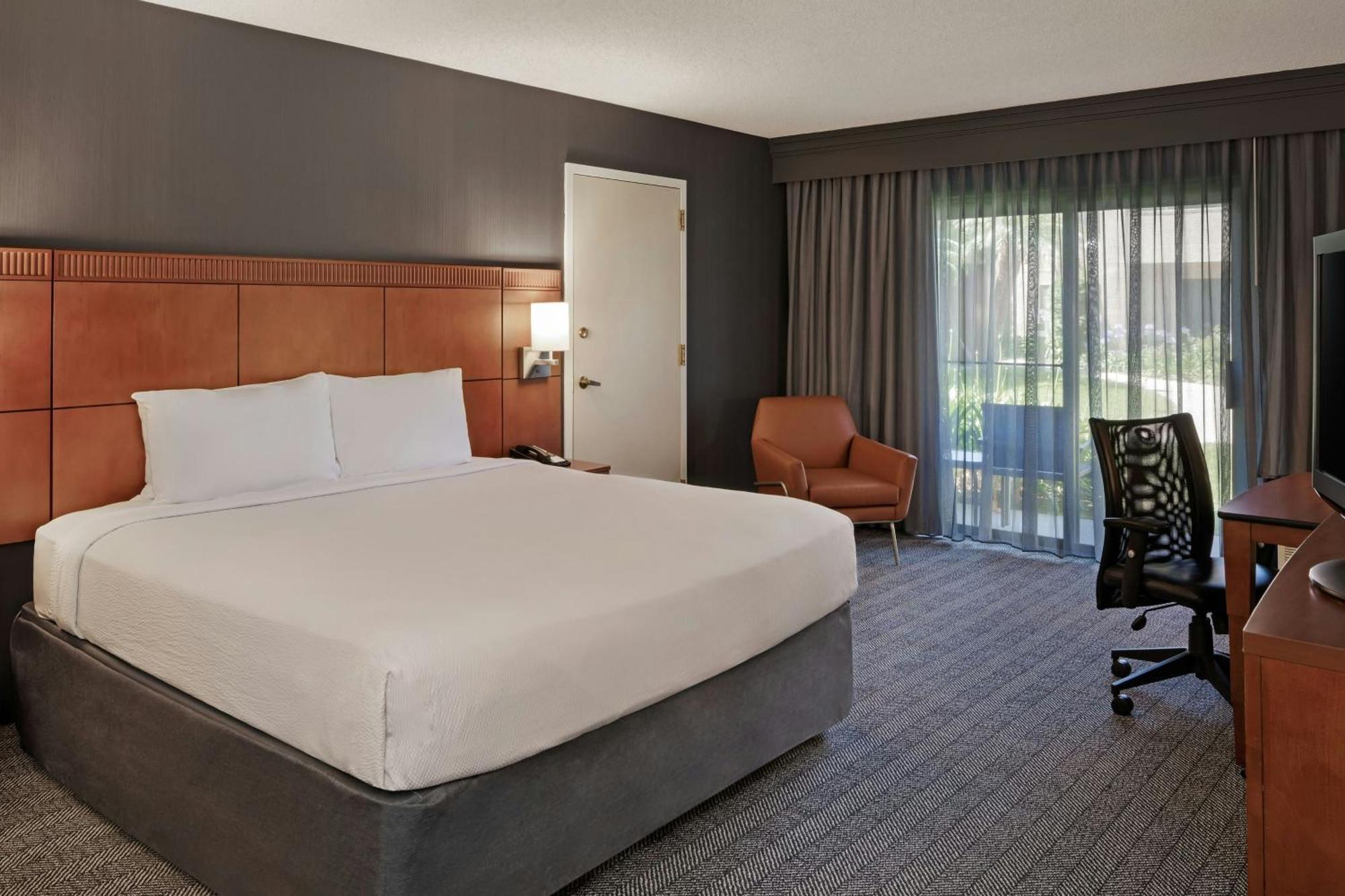 Courtyard Anaheim Buena Park Hotel Bagian luar foto